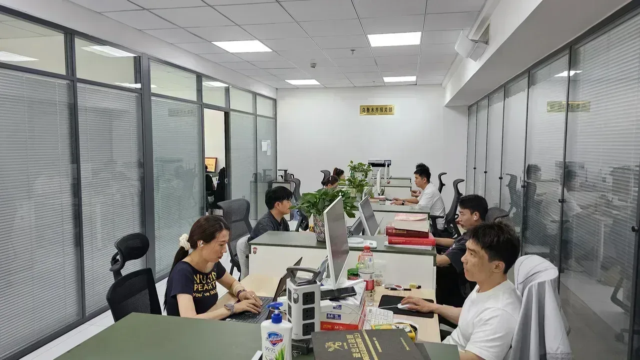 锡尔国际物流乌鲁木齐市办公区报关办公室